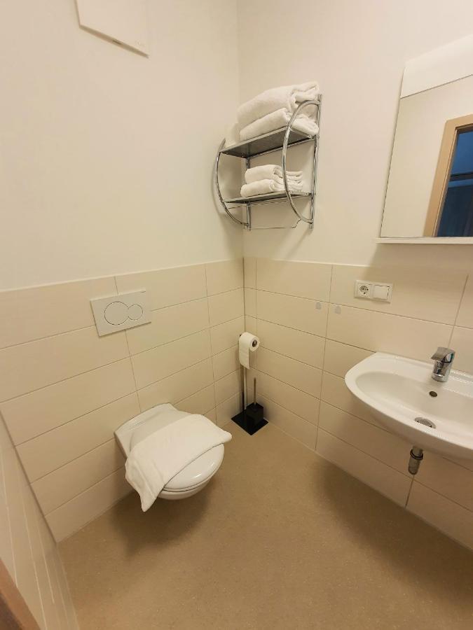 Hotel Sleep-Station Bornsen Bagian luar foto